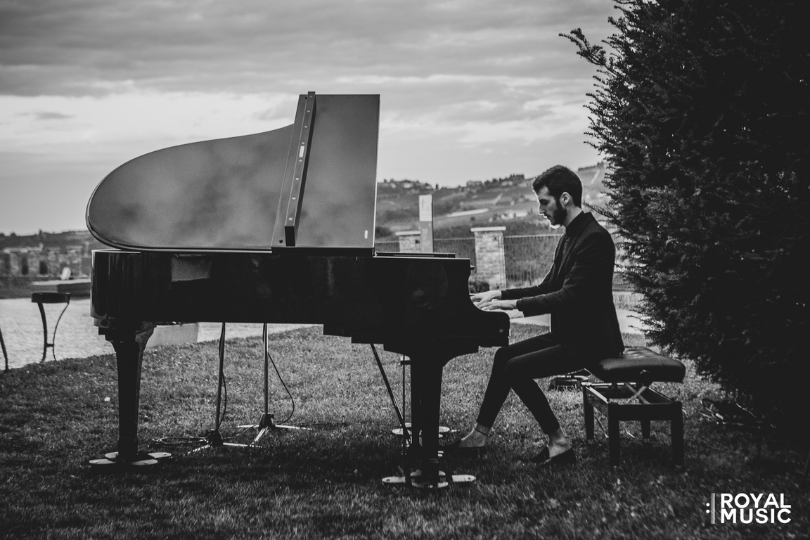 Royal music Agency